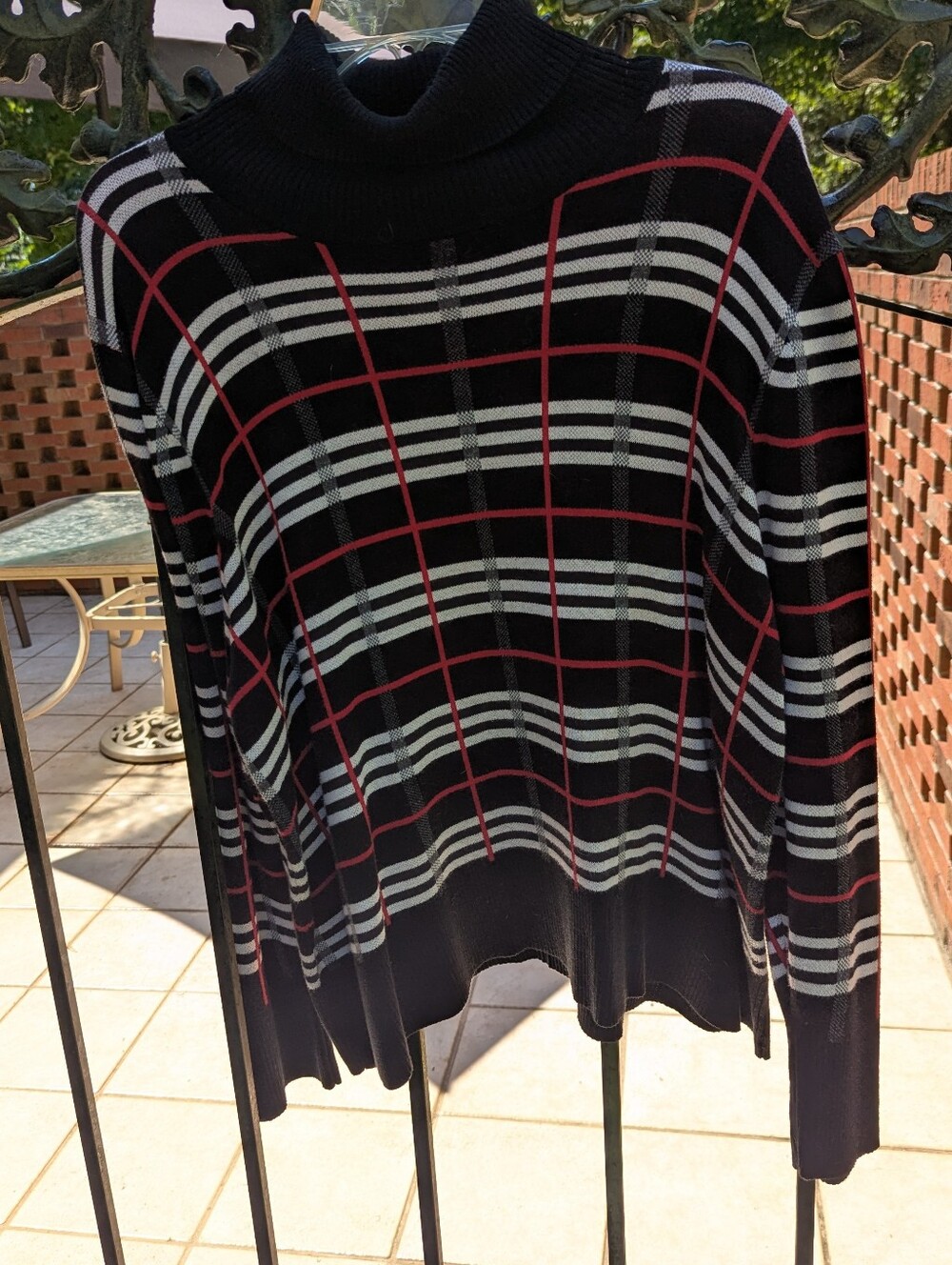 Ladies Sweater